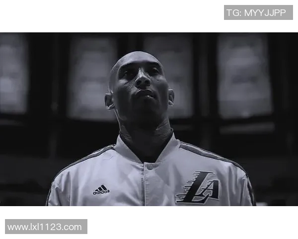 美国足球明星科比的传奇人生与足球事业的辉煌成就探秘